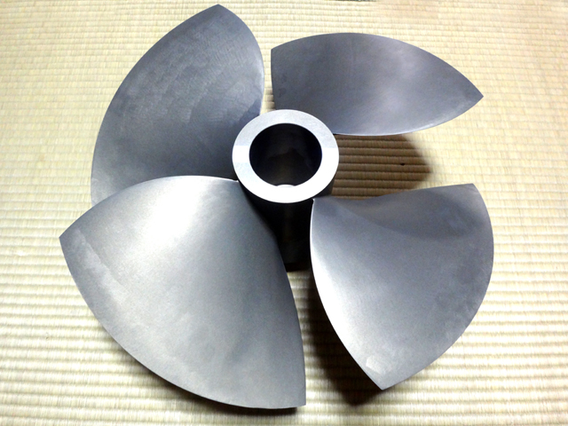 Ship propeller