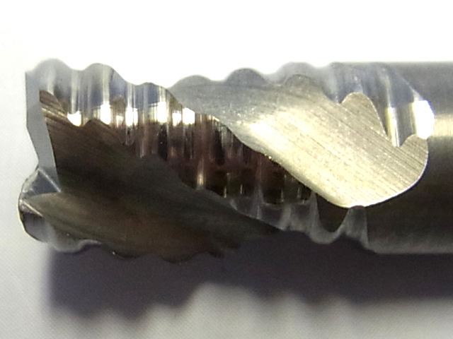 Roughing end mill tip